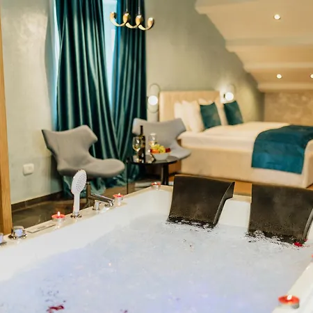 San Valentino Palace, Center Hotel Umag