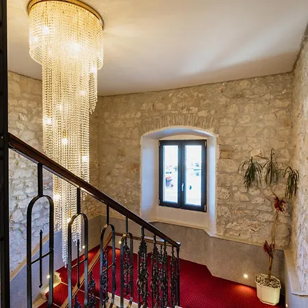 San Valentino Palace, Center Hotel Umag