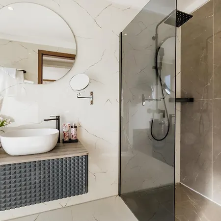 San Valentino Palace, Center Hotel Umag